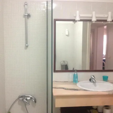 Apartamento Cuatro Estrellas *